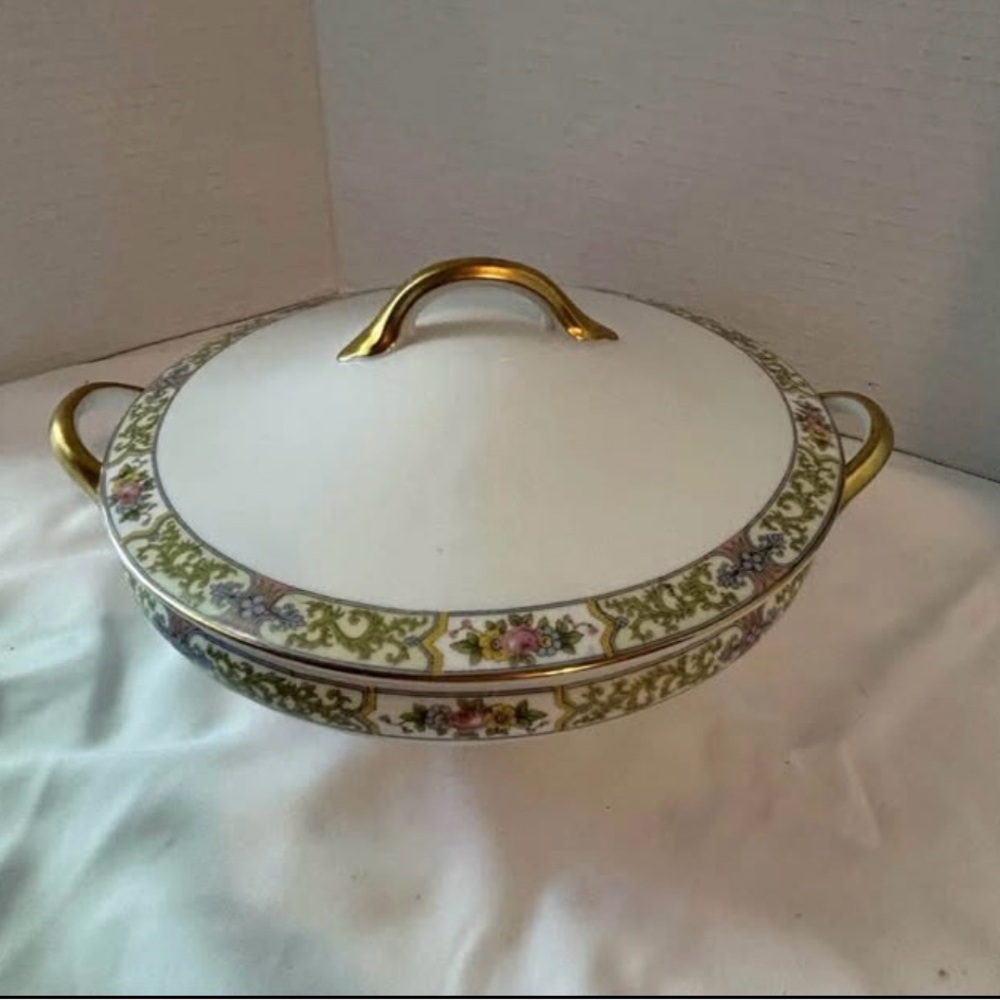 Vintage Noritake Arleigh Vegetable Dish with Lid Japan